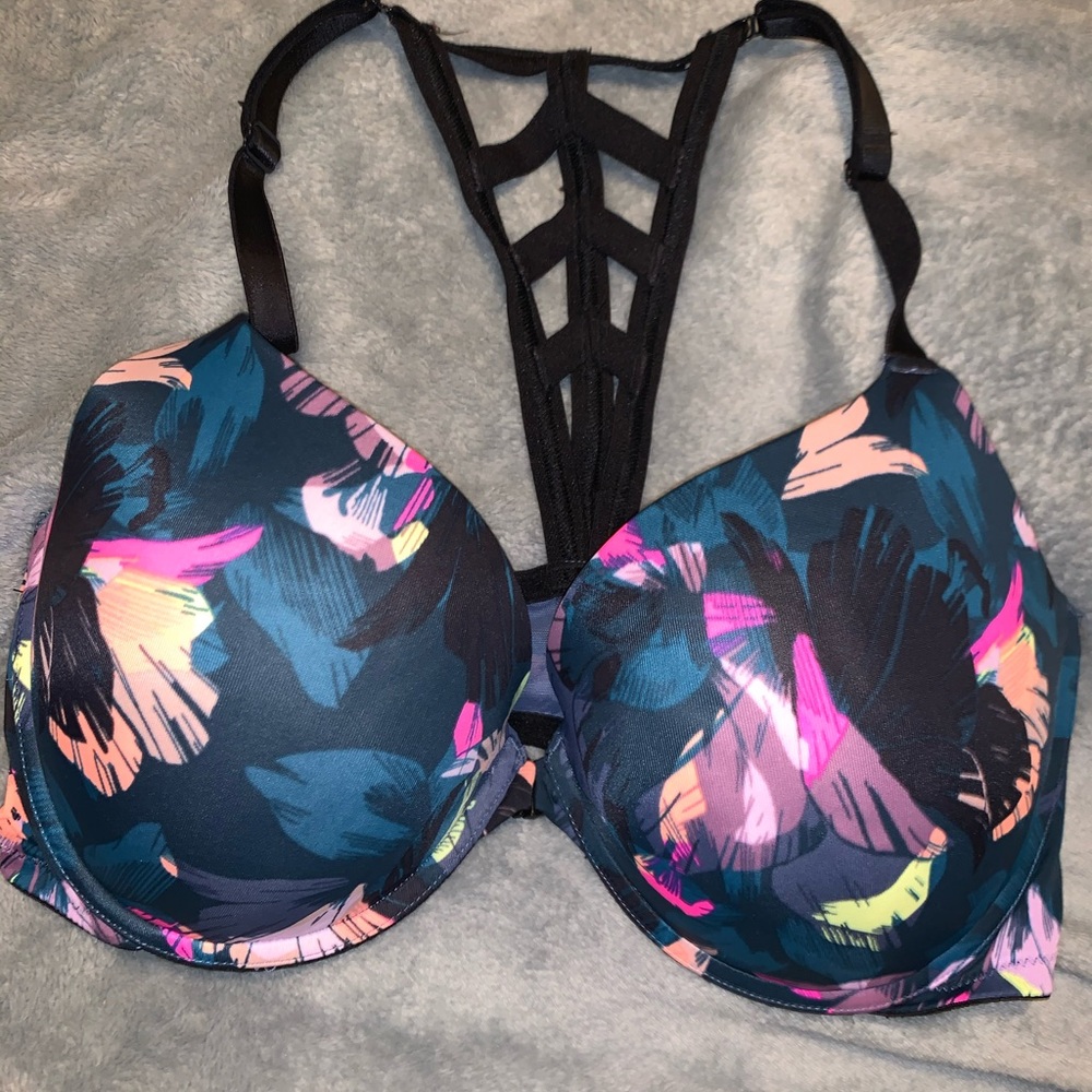 Frontal Clasp PINK 36DD Bra